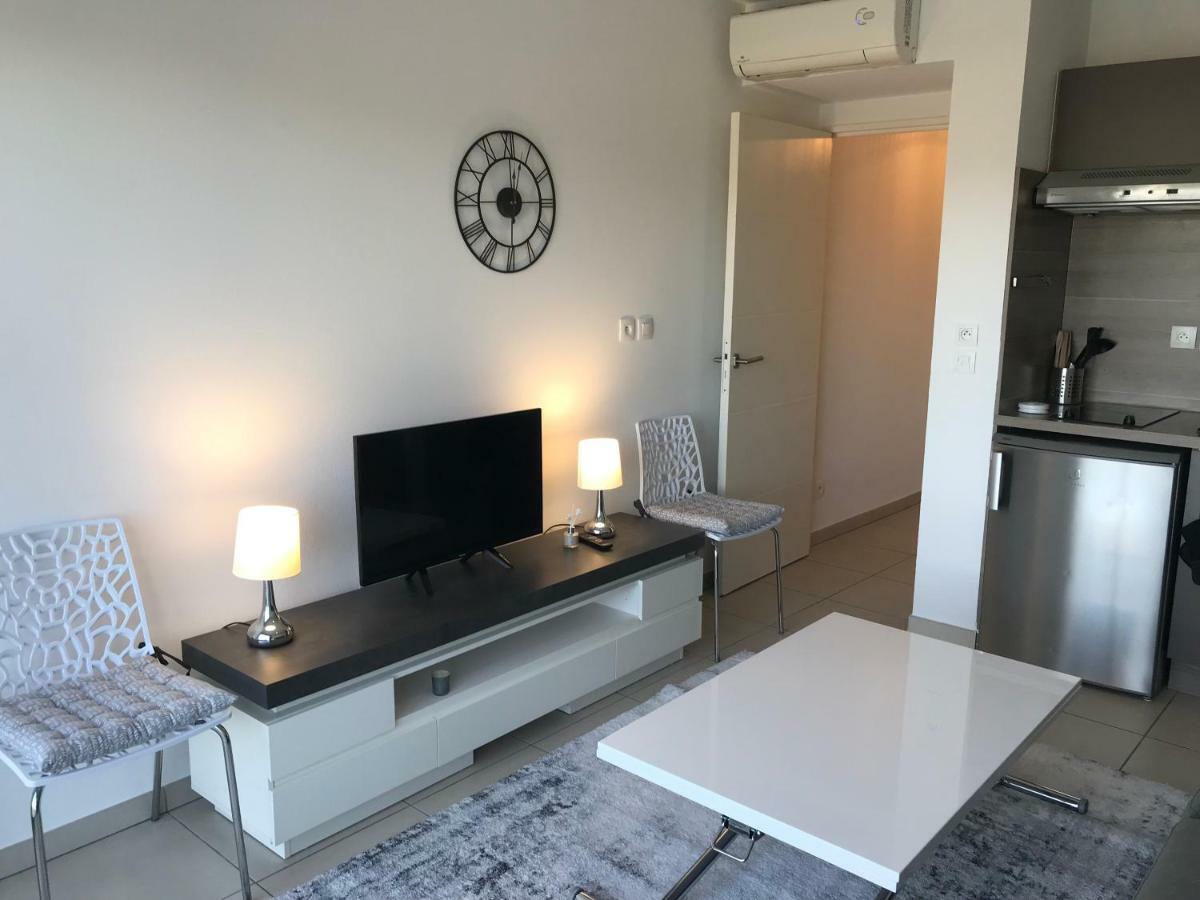 Tres Beau Studio Proche Des Plages